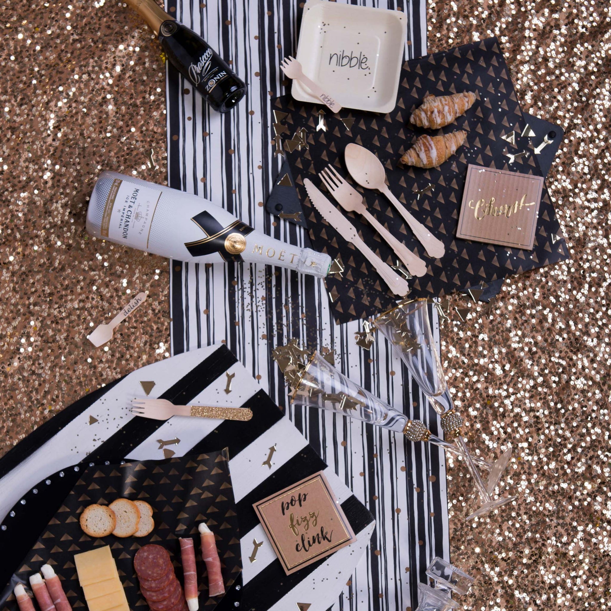 GRUB Paper - Black & Gold